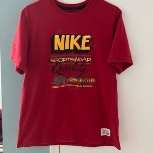 Nike tee